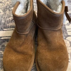UGG Koolaburra‎ Brown Suede Boots with Cozy Lining